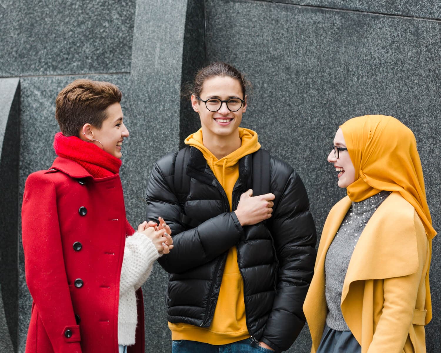 Talk to foreigners Foreigners try communicate in English